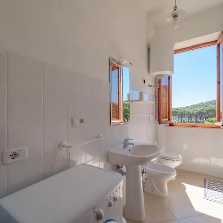 Apartment Bellavista A - Goelba
