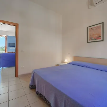 Apartment Bellavista A - Goelba *