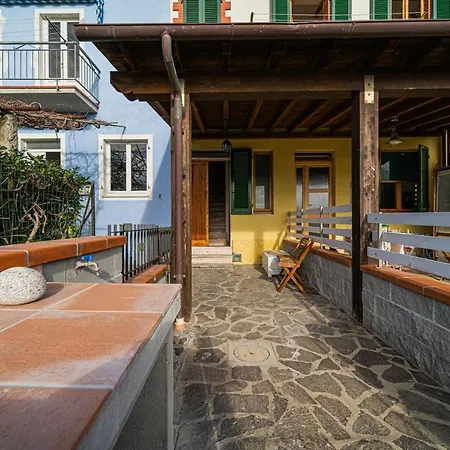 Bellavista A - Goelba Apartment Fetovaia