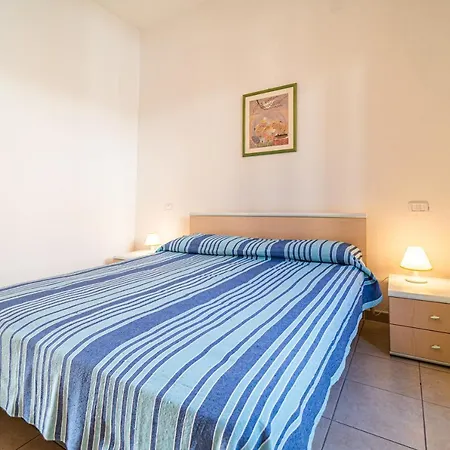 Apartment Bellavista A - Goelba *
